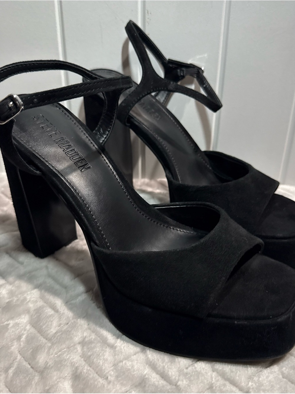 Steve Madden Black Suede Platform Sandals with Ankle Strap